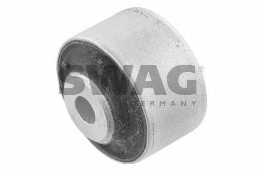 Сайлентблок рычага SWAG 30 93 1468