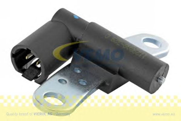 Датчик импульсов VEMO V46-72-0015 (датчик частоты вращения коленвала)