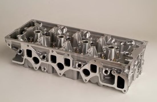 Головка блока цилиндров (ГБЦ) AMC 908749