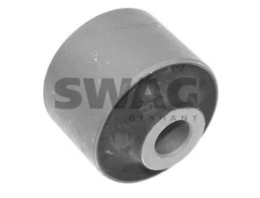 Сайлентблок рычага SWAG 80 94 1152