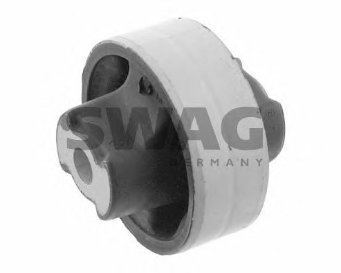 Сайлентблок рычага SWAG 70 92 8733