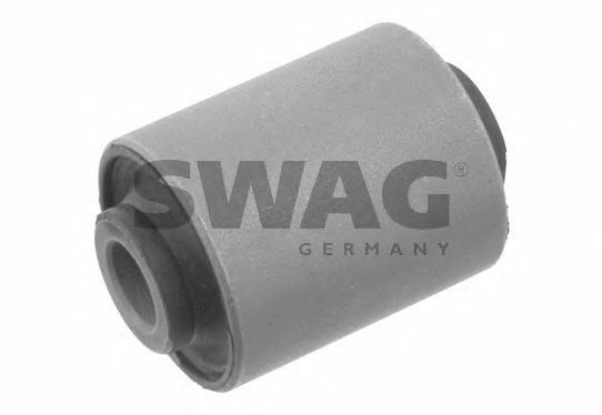 Сайлентблок рычага SWAG 87 92 9375