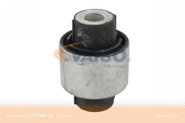 Сайлентблок рычага VAICO V10-1450