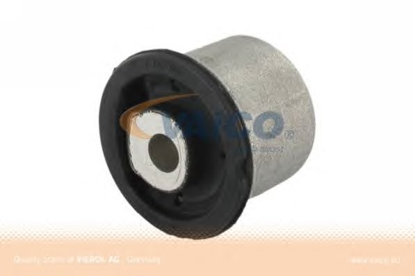 Сайлентблок рычага VAICO V10-7301