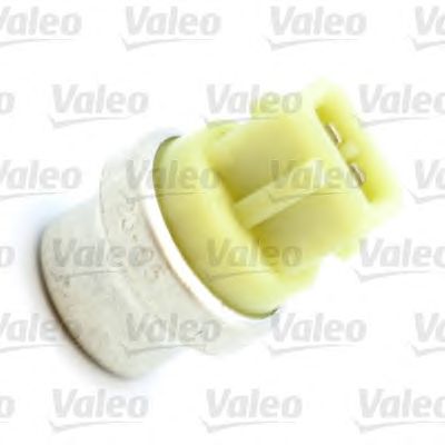 Датчик включения вентилятора VALEO 820833