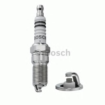 Свеча зажигания BOSCH 0 242 236 543 Super Plus