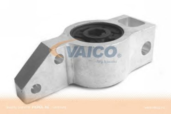 Сайлентблок рычага VAICO V10-6272