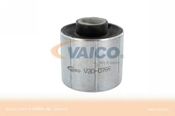Сайлентблок рычага VAICO V30-0765