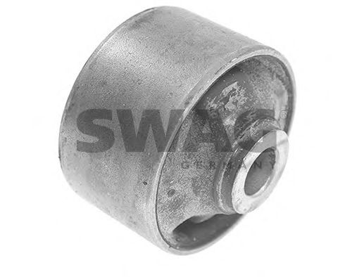 Сайлентблок рычага SWAG 91 94 1416