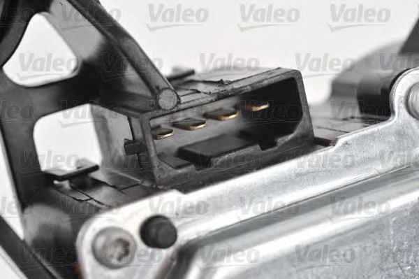 Двигатель стеклоочистителя VALEO 404637