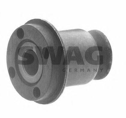 Сайлентблок рычага SWAG 62 79 0019