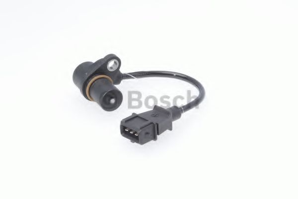 Датчик импульсов BOSCH 0 281 002 121 (датчик частоты вращения)