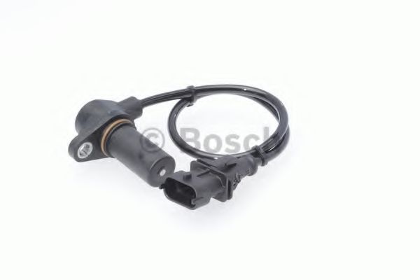 Датчик импульсов BOSCH 0 281 002 675 (датчик частоты вращения)