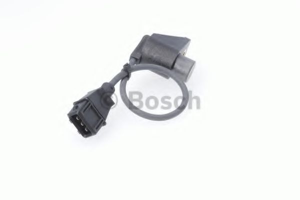 Датчик положения распределительного вала BOSCH 0 232 103 008