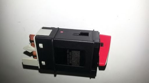 Кнопка включення аварійної сигналізації BUGIAD BSP24061