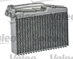Радиатор отопителя VALEO 715305