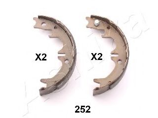 Тормозные колодки ручника ASHIKA 55-02-252