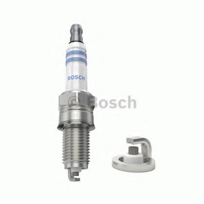 Свеча зажигания BOSCH 0 242 135 802