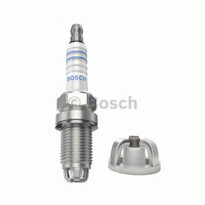 Свеча зажигания BOSCH 0 241 235 752