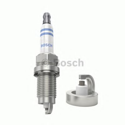 Свеча зажигания BOSCH 0 242 235 983