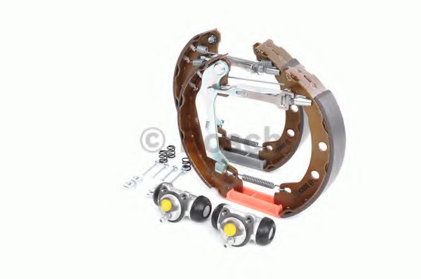 Тормозные колодки BOSCH 0 204 114 154 НАБОР SUPERPRO