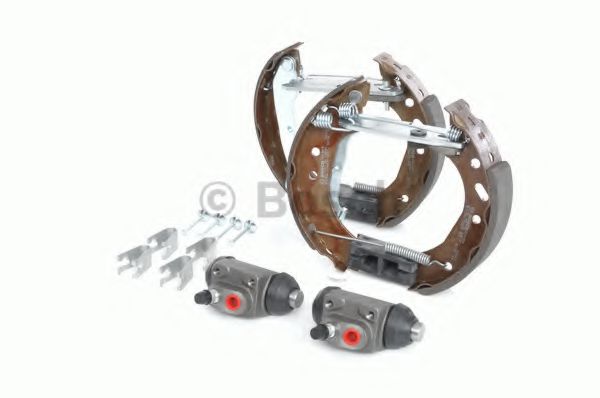 Тормозные колодки BOSCH 0 204 114 584 НАБОР SUPERPRO