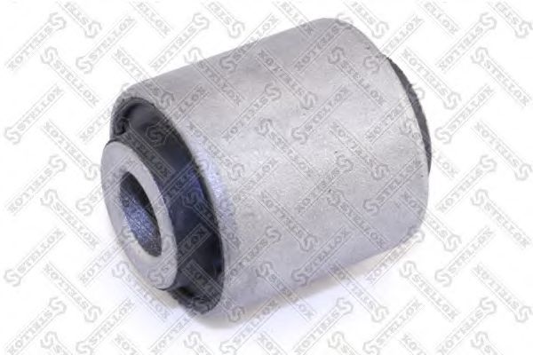 Сайлентблок рычага STELLOX 87-17018-SX