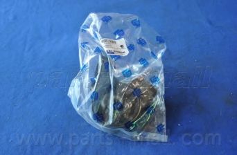 Подушка двигателя PARTS-MALL CM-D037
