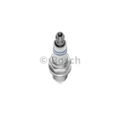 Свеча зажигания BOSCH 0 242 240 665 - Фото 2