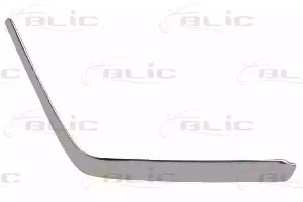 Накладка бампера BLIC 5703-05-3526928P