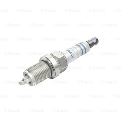 Свеча зажигания BOSCH 0 242 235 986