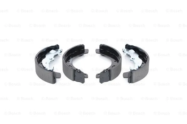 Тормозные колодки BOSCH 0 986 487 796